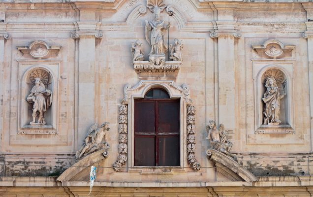 shutterstock_398894398