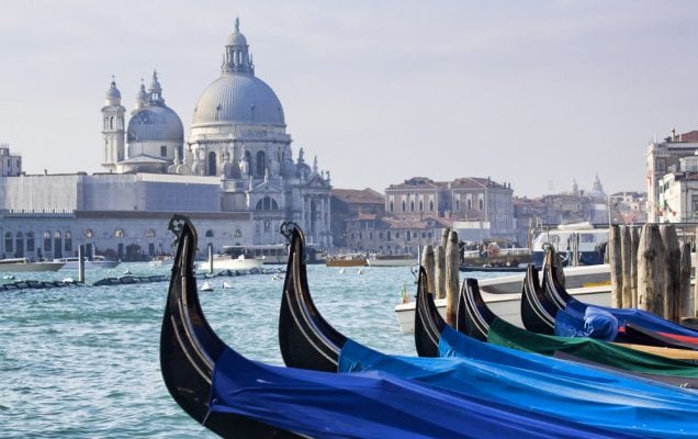 shutterstock_49455382